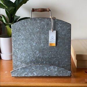 Honeysuckle Homestead Cookbook Stand